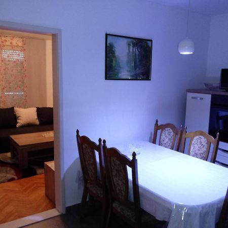 Apartment In Centre For 7 Split Exterior photo